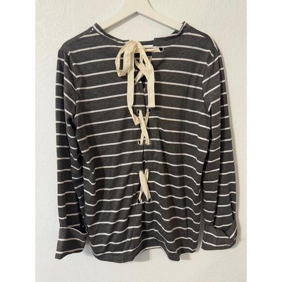 Umgee Women's Long‎ Sleeve Shirt Lace Tie in Back Gray Ivory - Picture 2 of 8